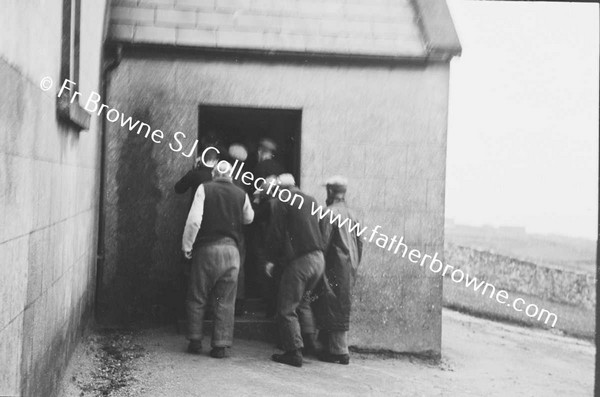 WEDDING AT OGHIL CHURCH MONDAY  BRIDE MARY POWELL OF OGHIL  GROOM  PAT HERNON  KILMURVEY